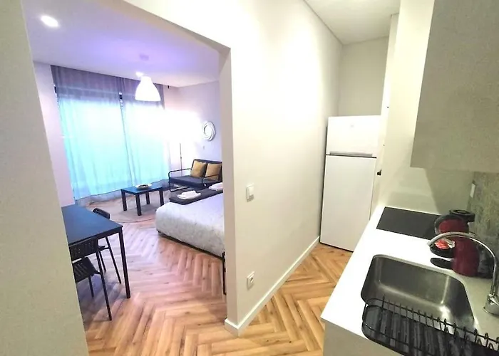 Apartment Heart Of The - C *